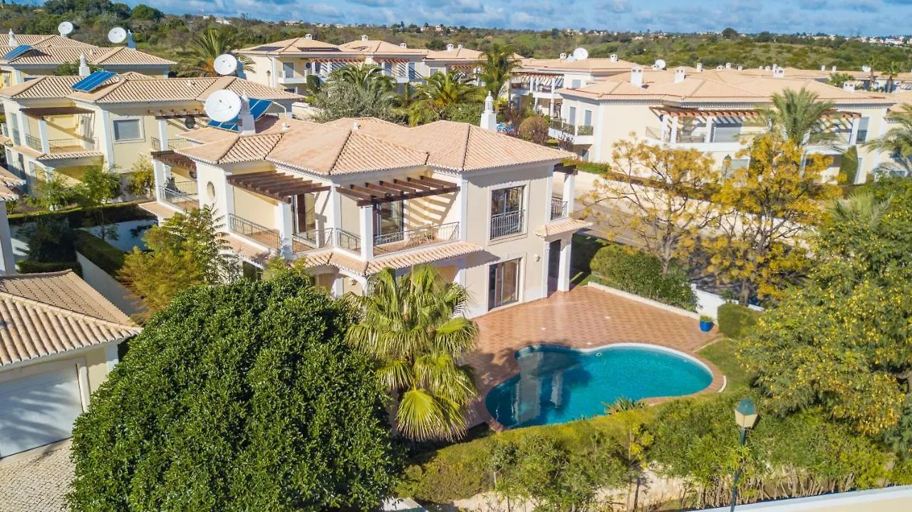 802 Villa Minamar Lagos 0*,
